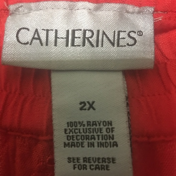 Catherine’s embroidered skirt - Picture 2 of 3